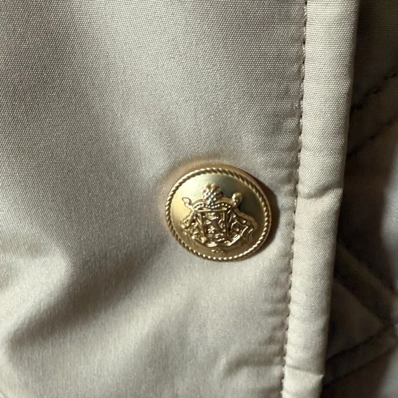 NWT J. Crew size medium light khaki quilted barn vest - Picture 6 of 8